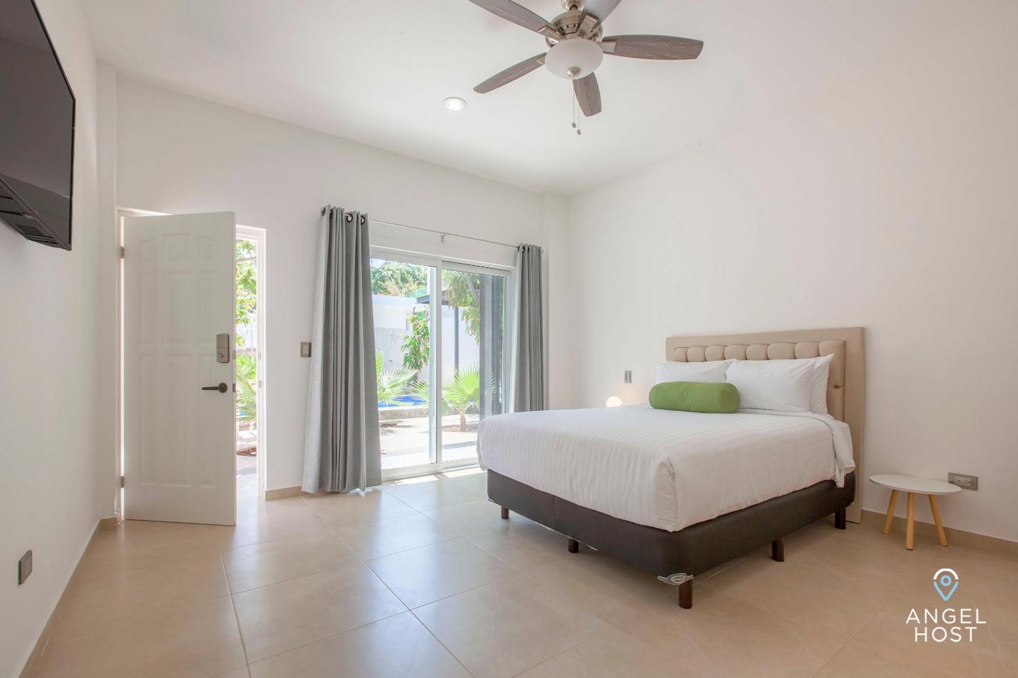 Cozy Stay With Pool Bbq Steps From Hotspots La Paz Bagian luar foto