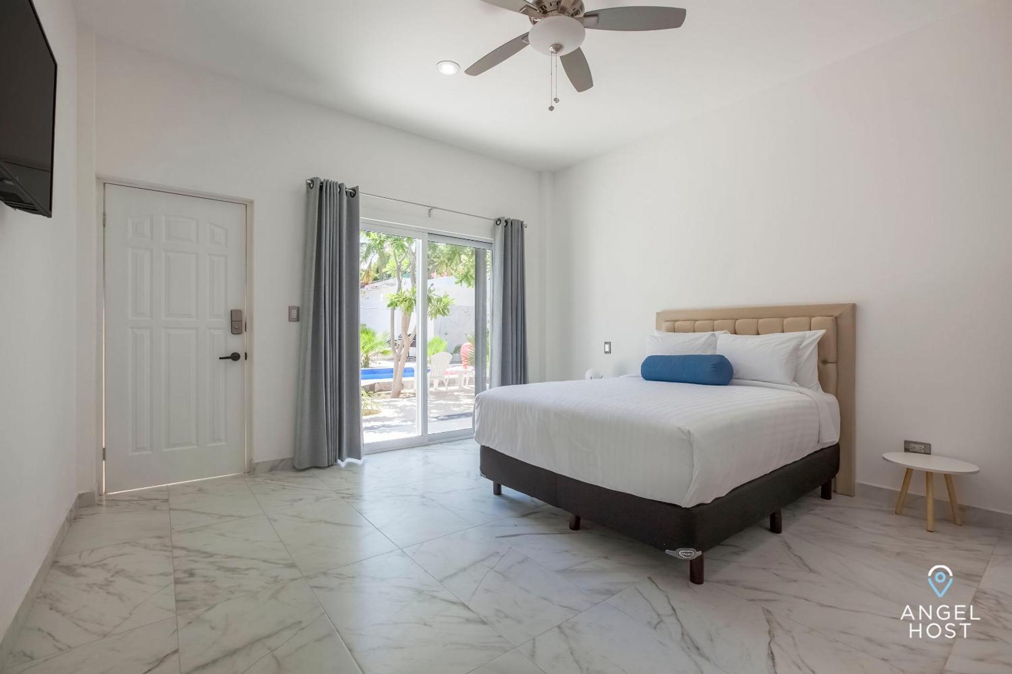 Cozy Stay With Pool Bbq Steps From Hotspots La Paz Bagian luar foto